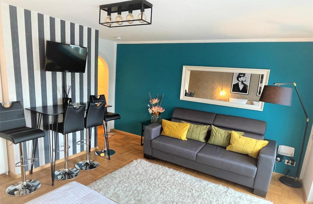 Design Apartment Vendome Freiburg Bagian luar foto